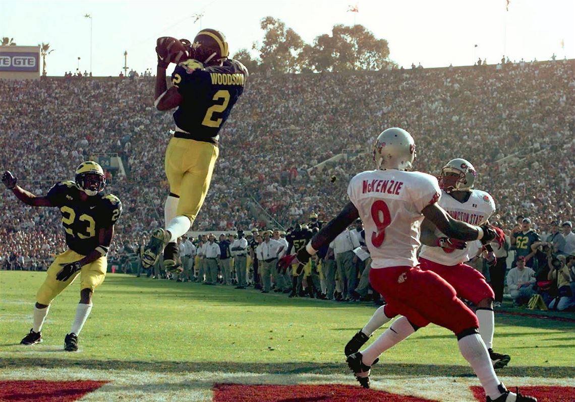 Michigan-Sports-Hall.jpeg