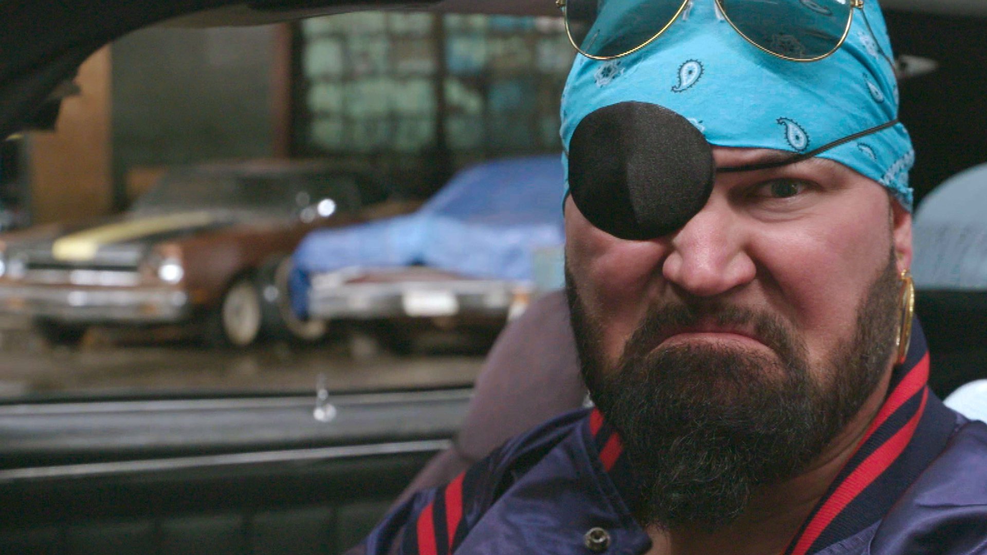 southpaw_gallows_02--081dec188303749cd9ebab55b7c5030e.jpg