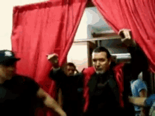 tenor.gif