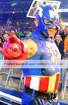 rey_mysterio_as_captain_america_1.jpg